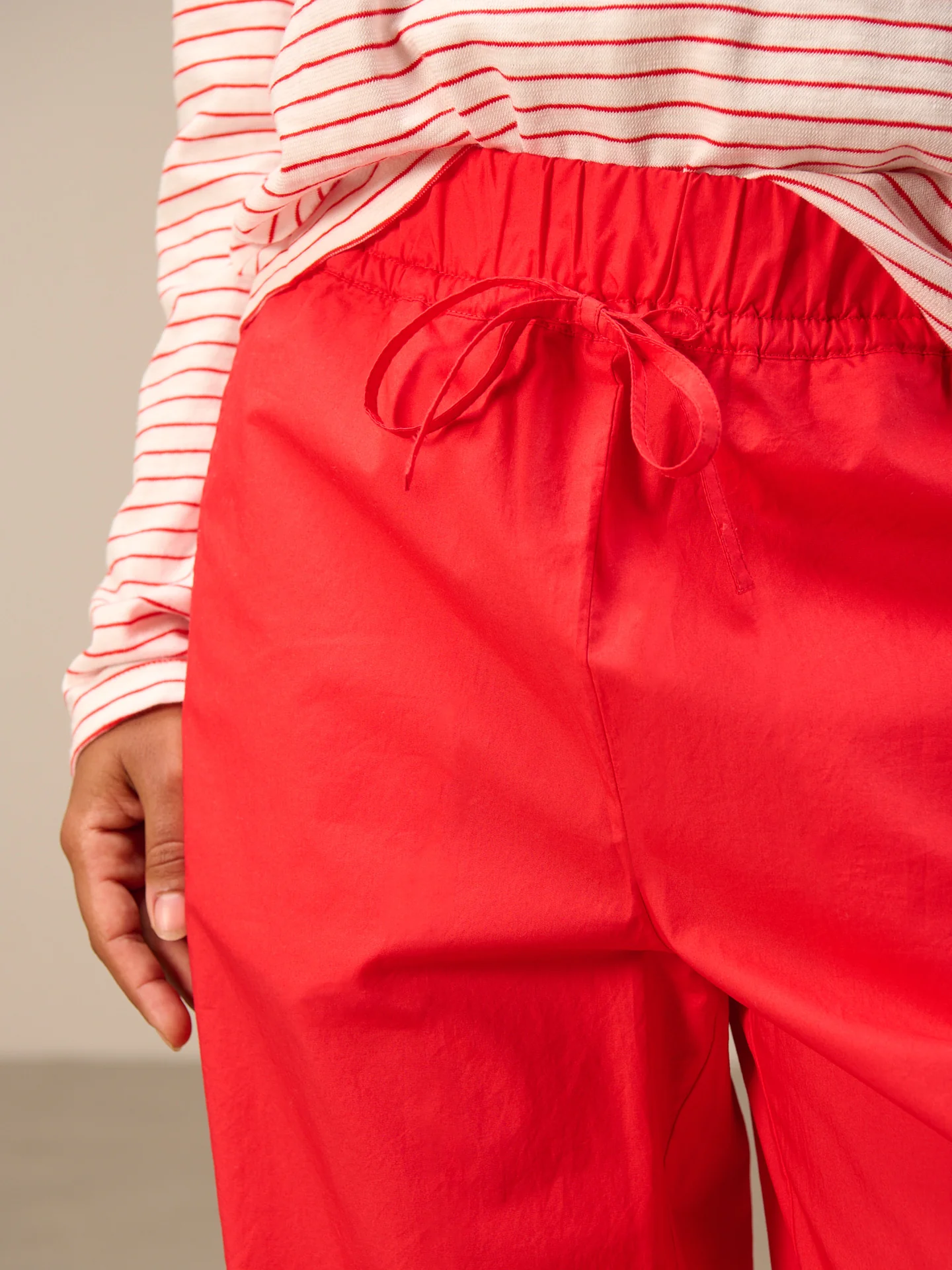 Hose mit elastischem Bund - Image 8