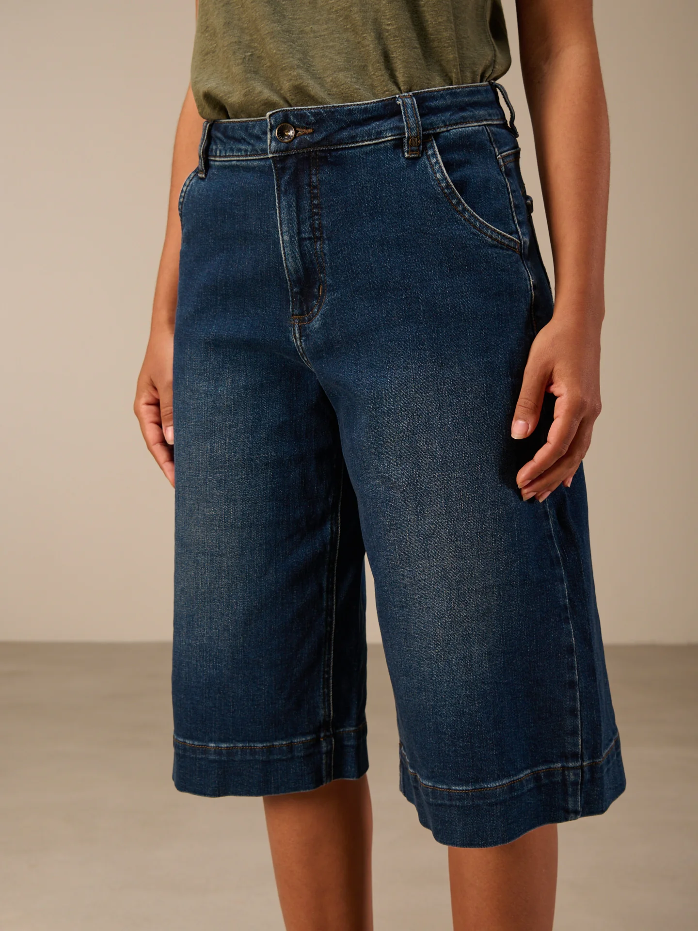 Bermudas - Image 8