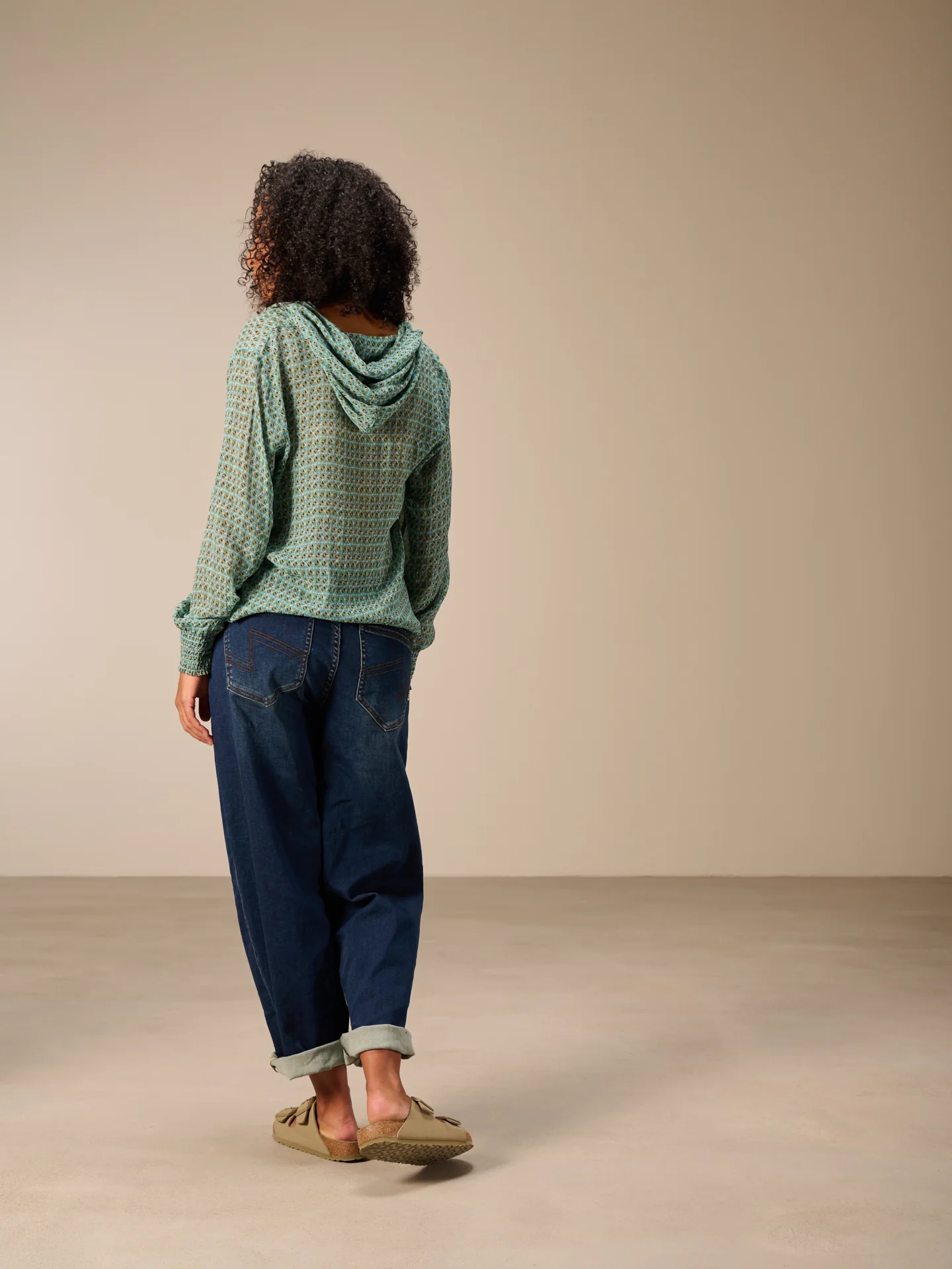 Bluse mit Kapuze - Image 17