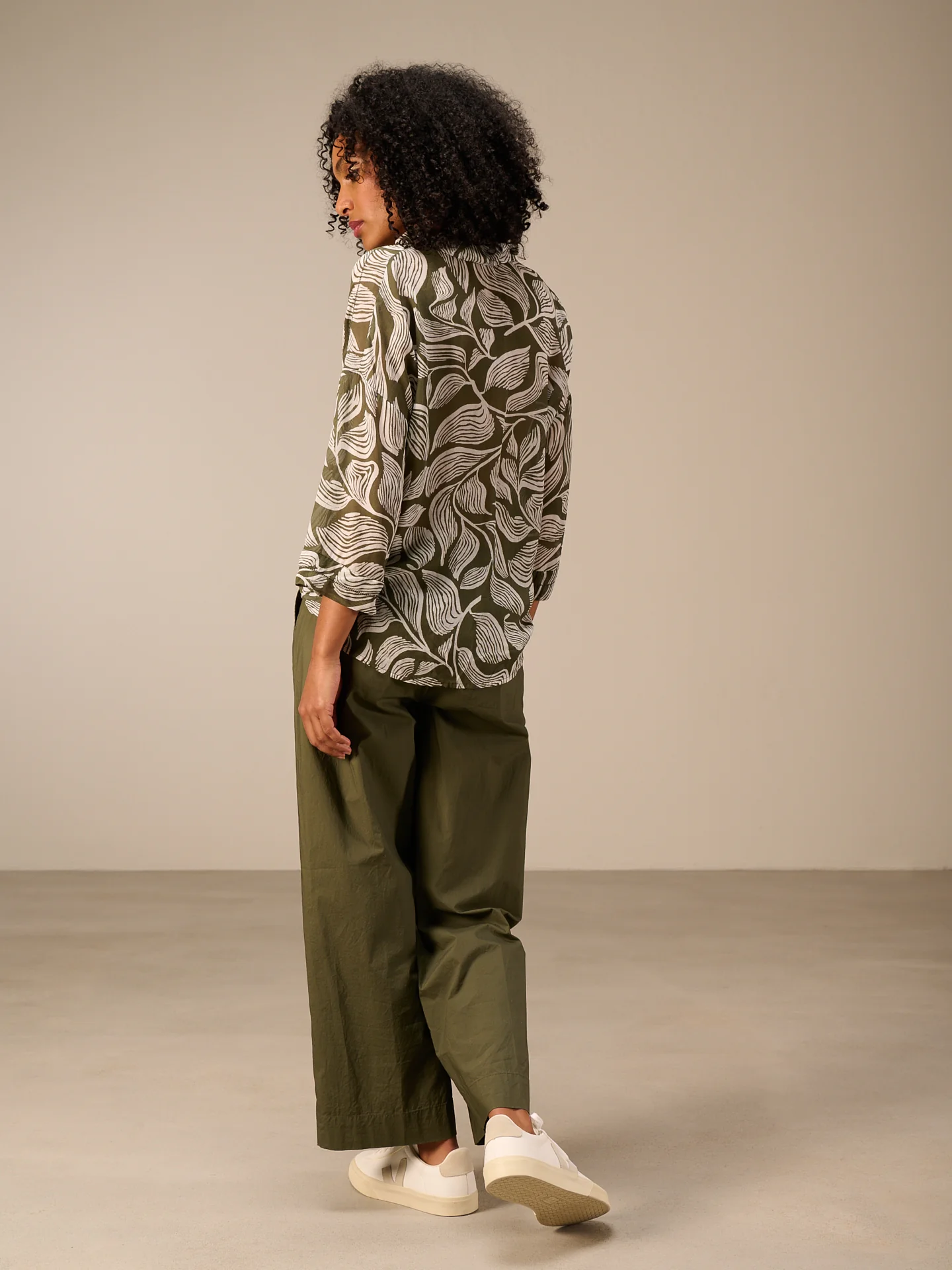 Bluse mit Druck - Image 10