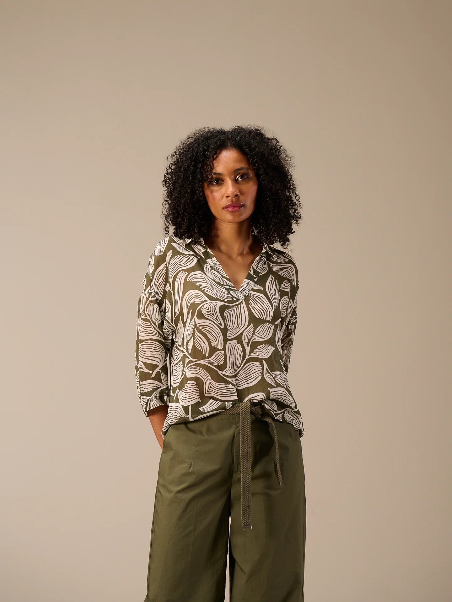Bluse mit Druck - Image 6