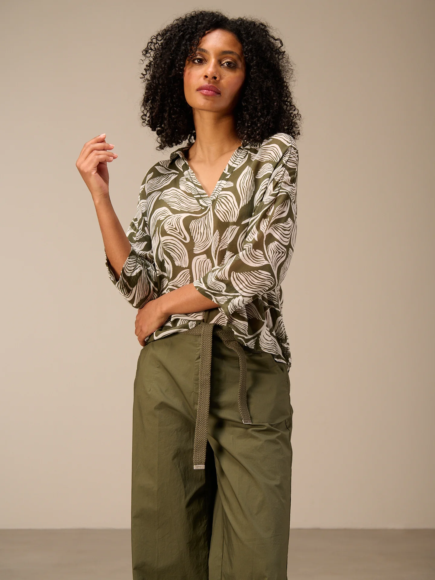 Bluse mit Druck - Image 7