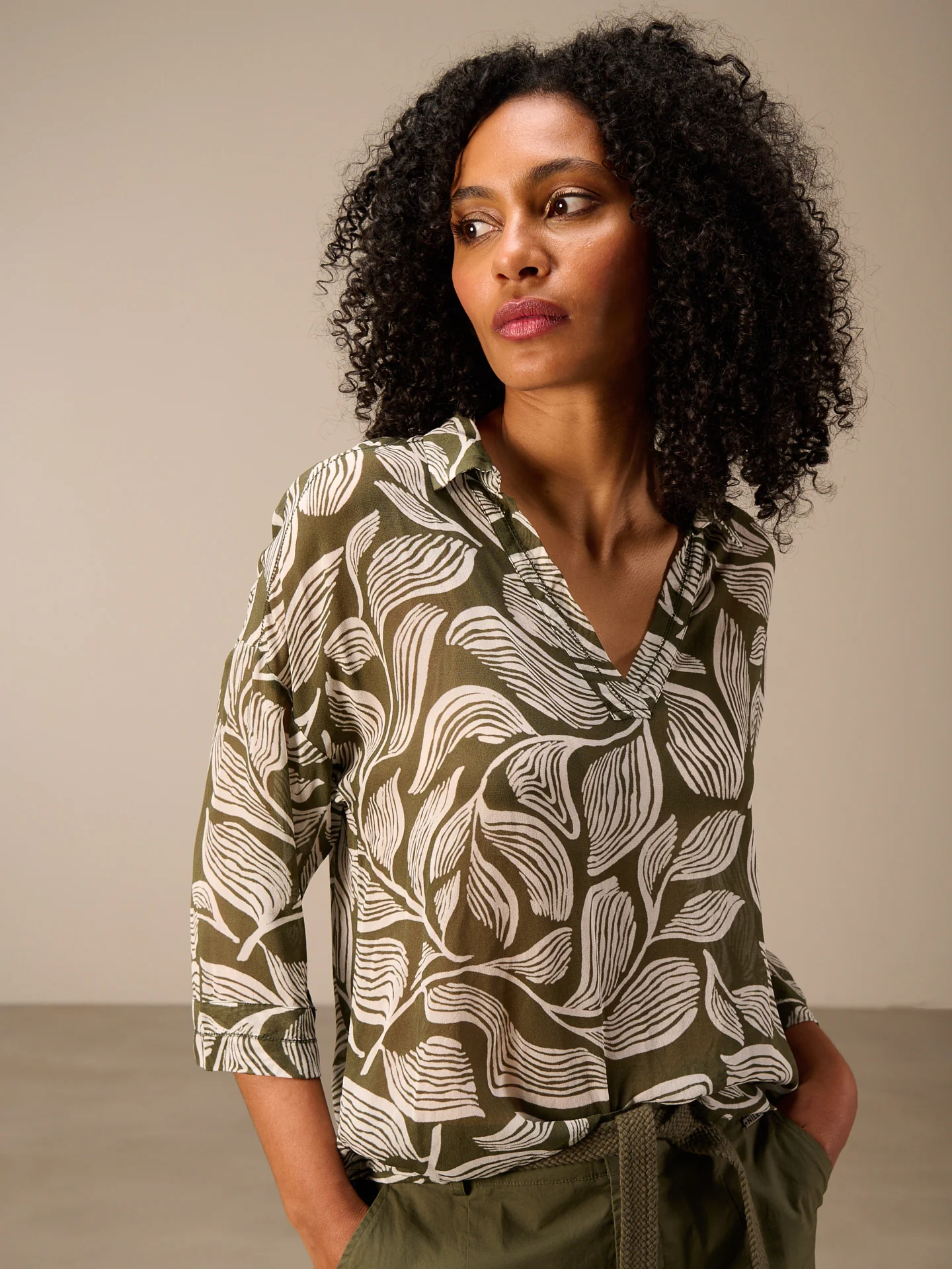 Bluse mit Druck - Image 8
