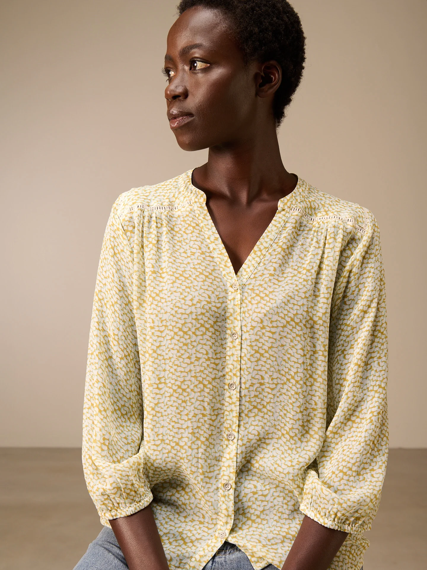 Bluse mit Knopfleiste - Image 11