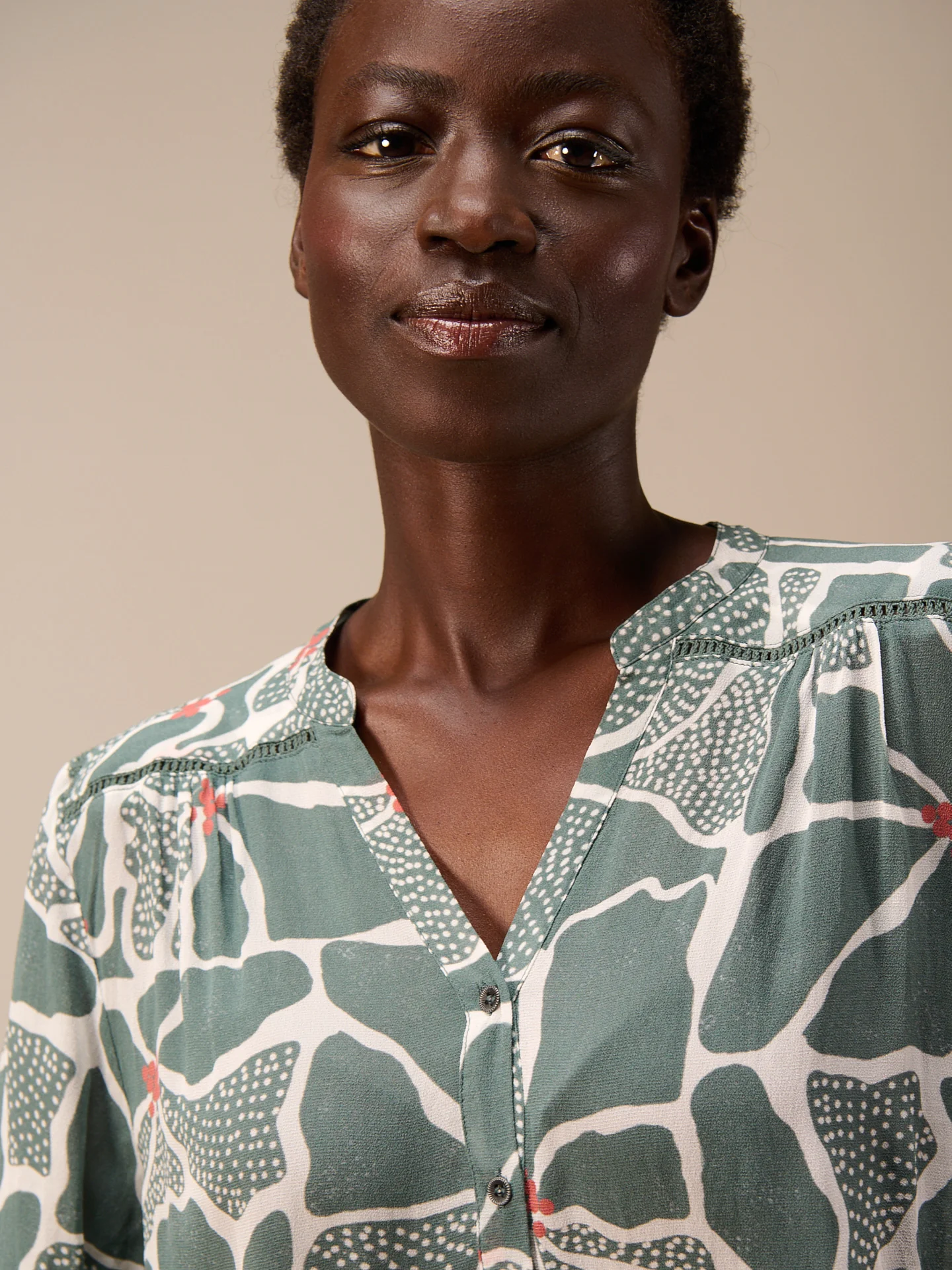 Bluse mit Knopfleiste - Image 14