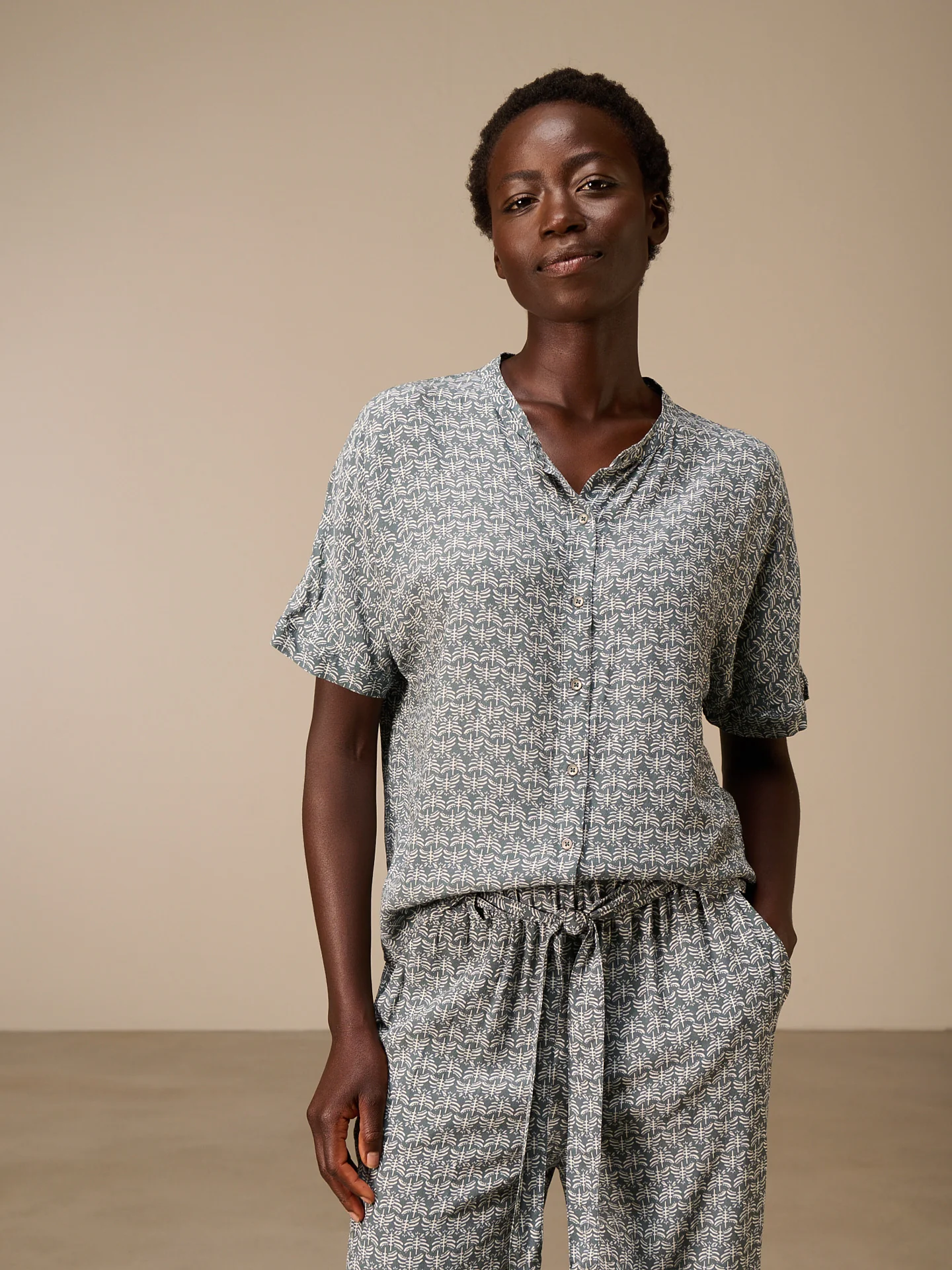 Bluse mit Stehkragen - Image 20
