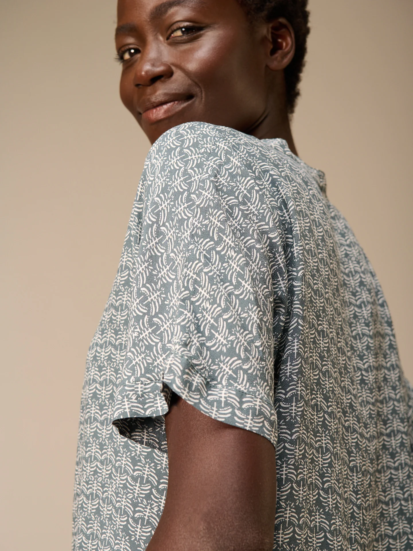 Bluse mit Stehkragen - Image 21