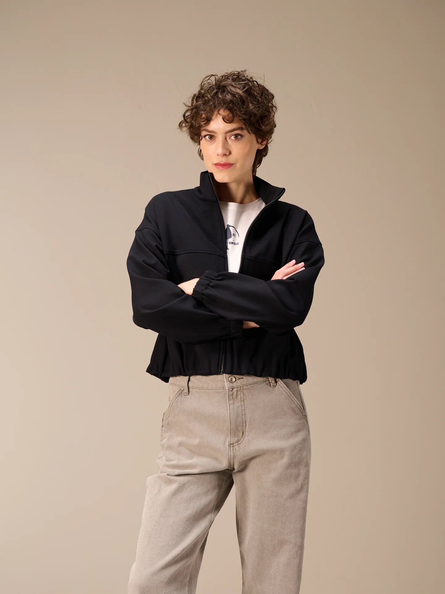 Sweatjacke mit Reissverschluss - Image 7
