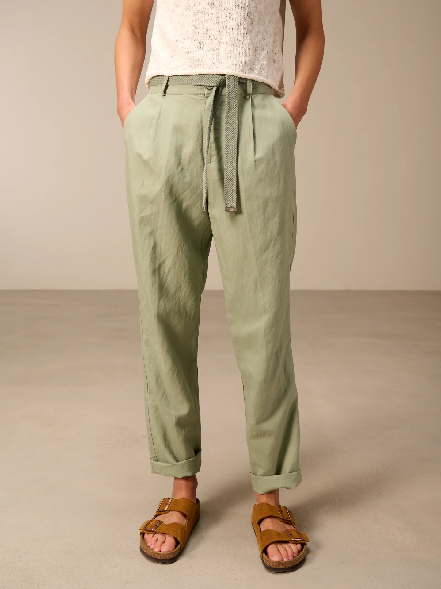 Chino - Image 12