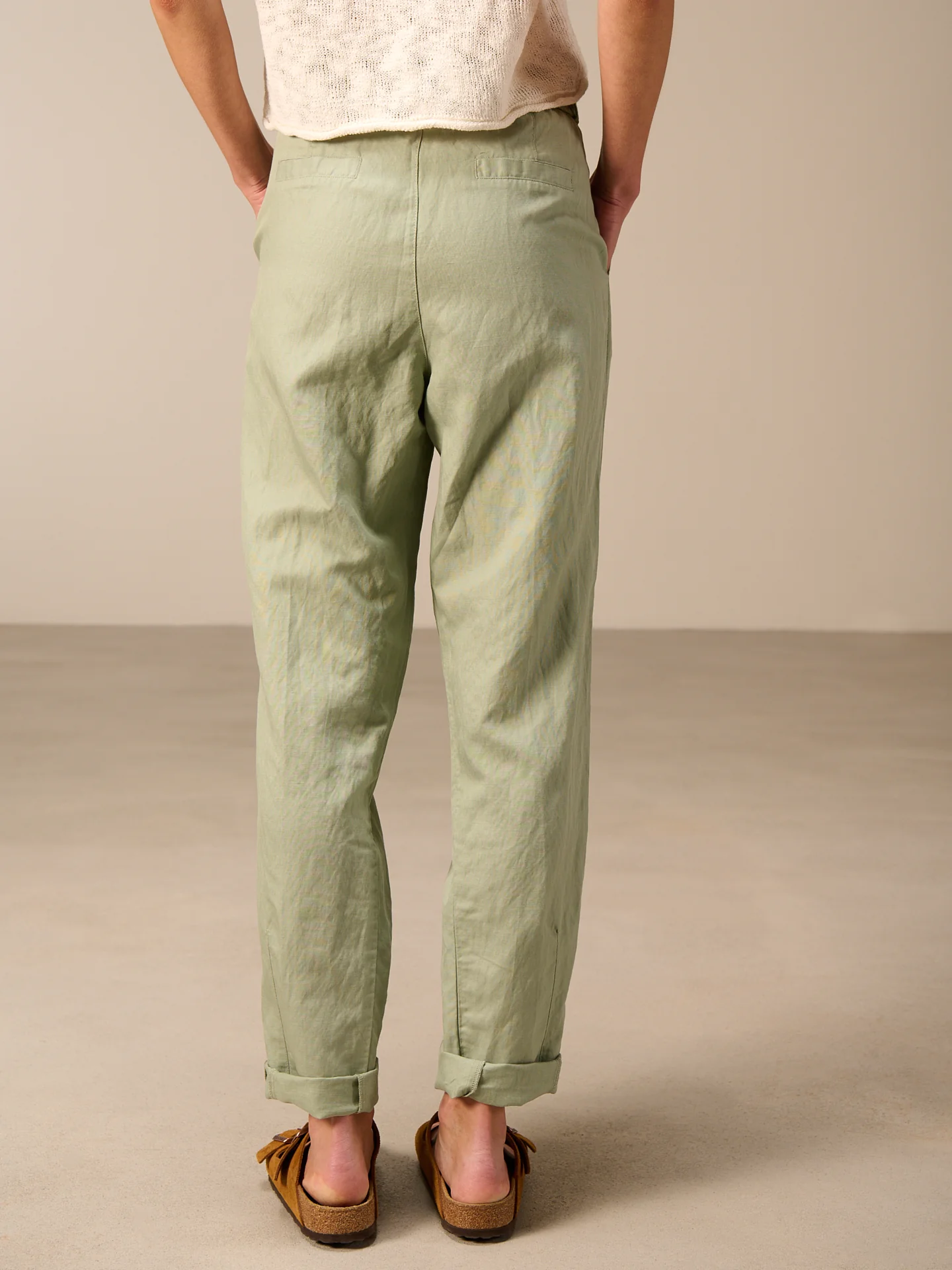 Chino - Image 14