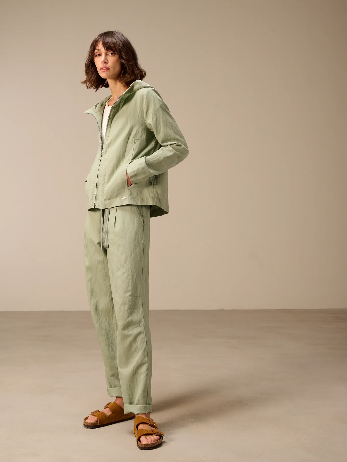 Chino - Image 15