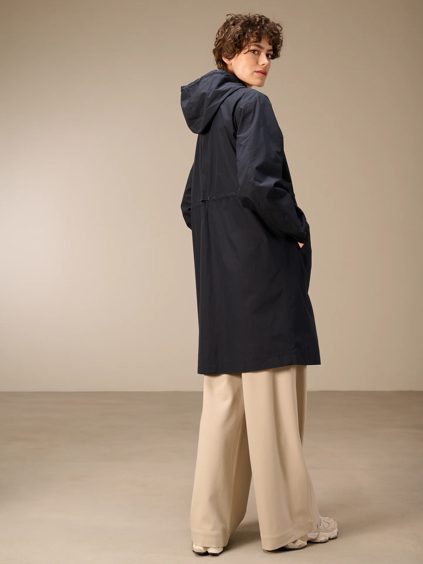Jacke mit Kapuze - Image 12