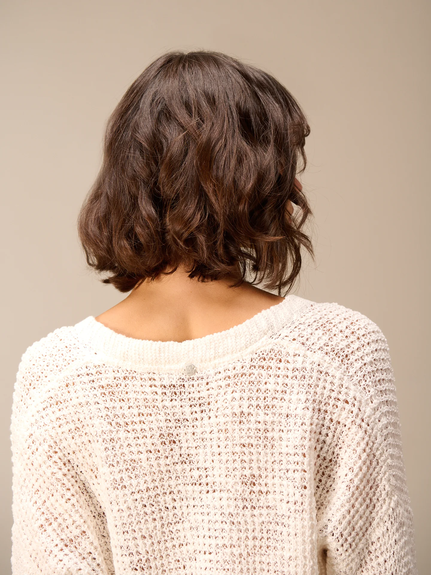 Strickjacke mit V-Ausschnitt - Image 13