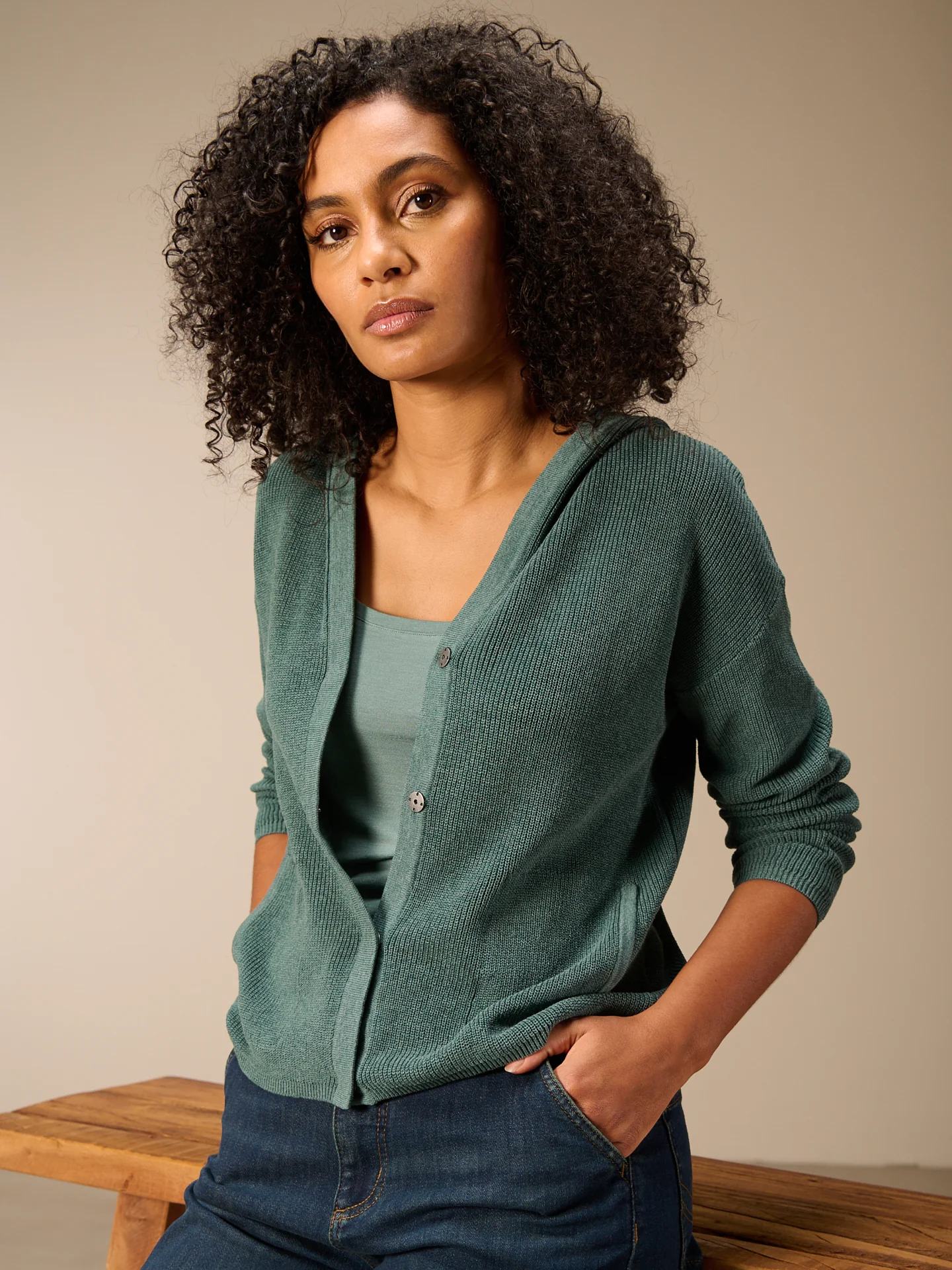 Strickjacke mit Kapuze - Image 14