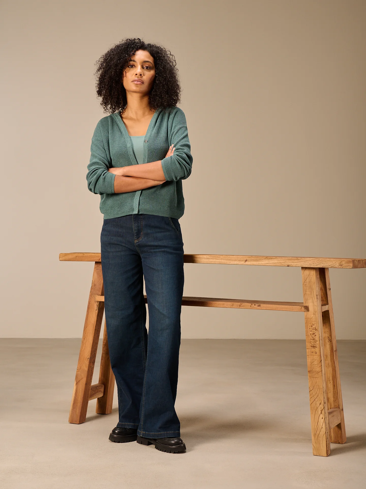Strickjacke mit Kapuze - Image 15