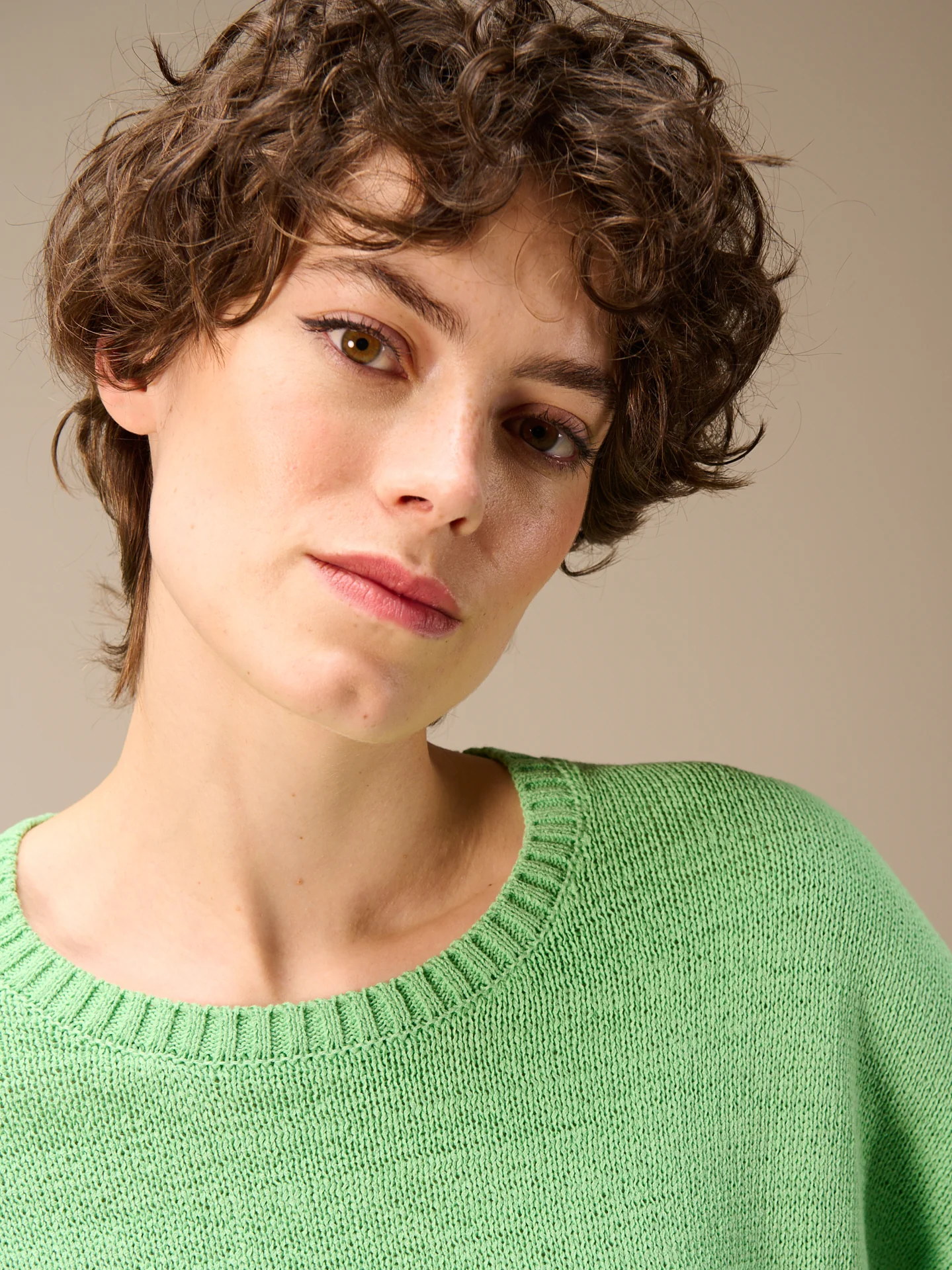 Pullover mit Rundauschnitt - Image 9
