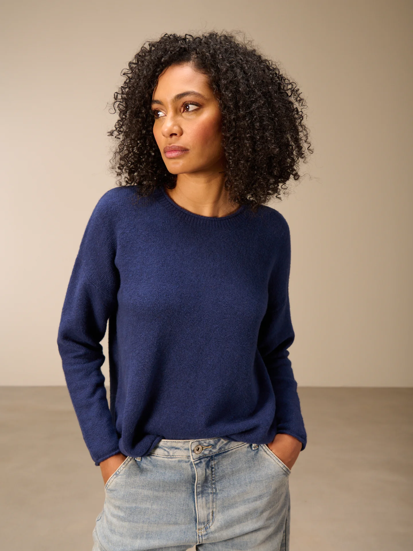Pullover mit Rundauschnitt - Image 7
