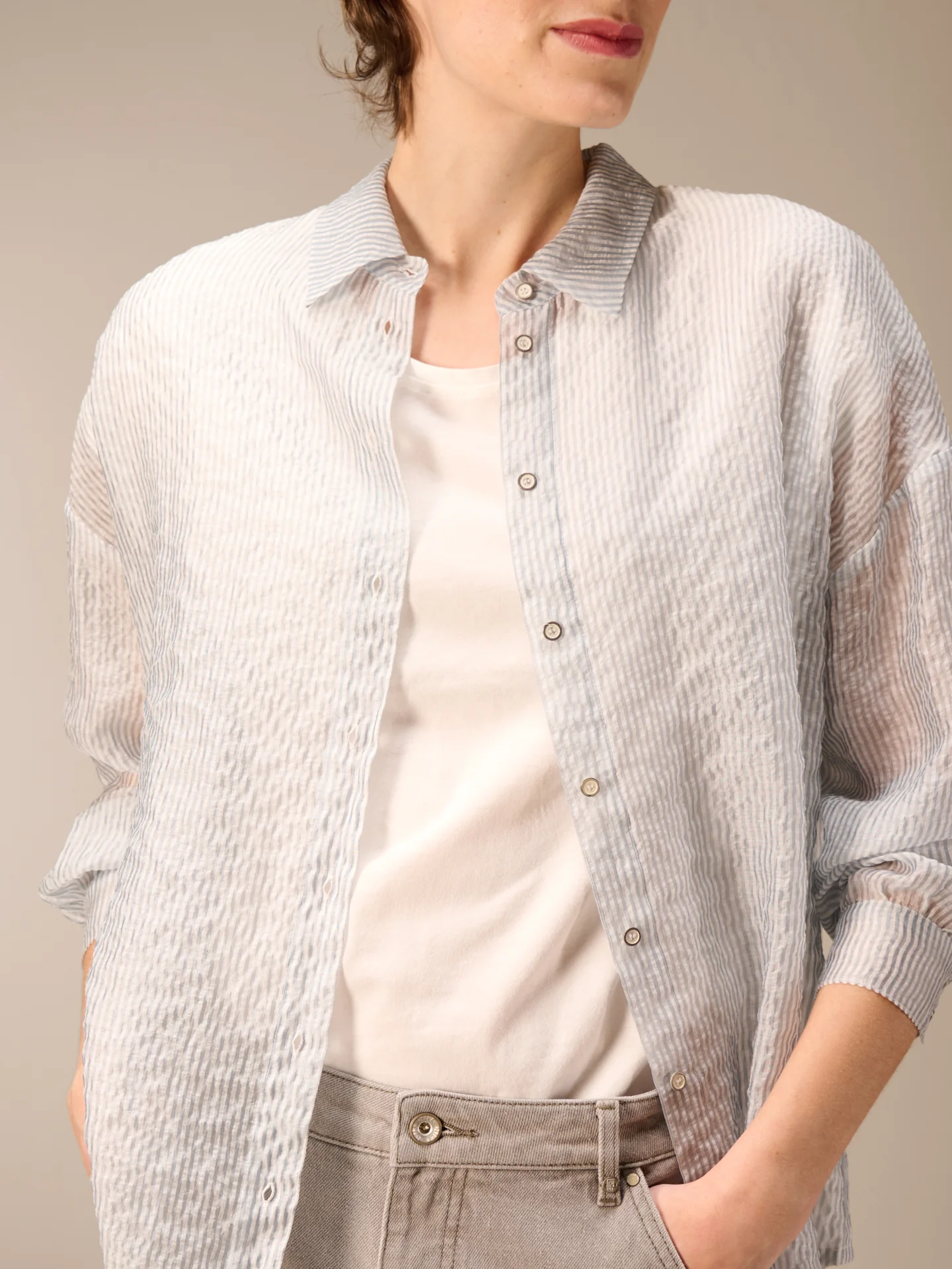 Shirt mit angeschnittenen Ärmeln - Image 19