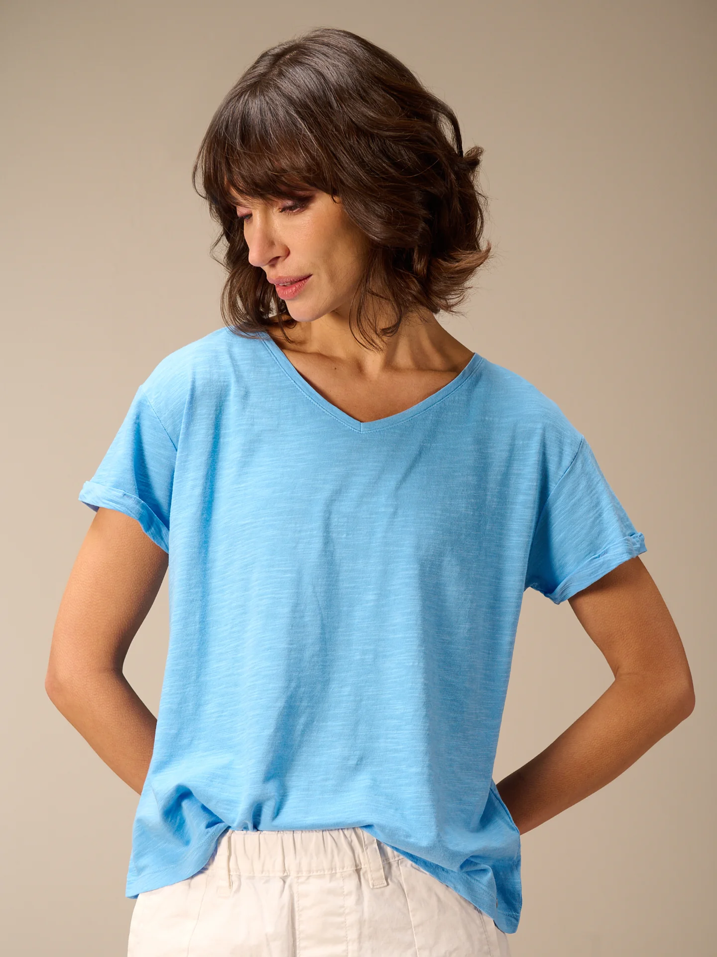 Shirt mit V-Ausschnitt - Image 3