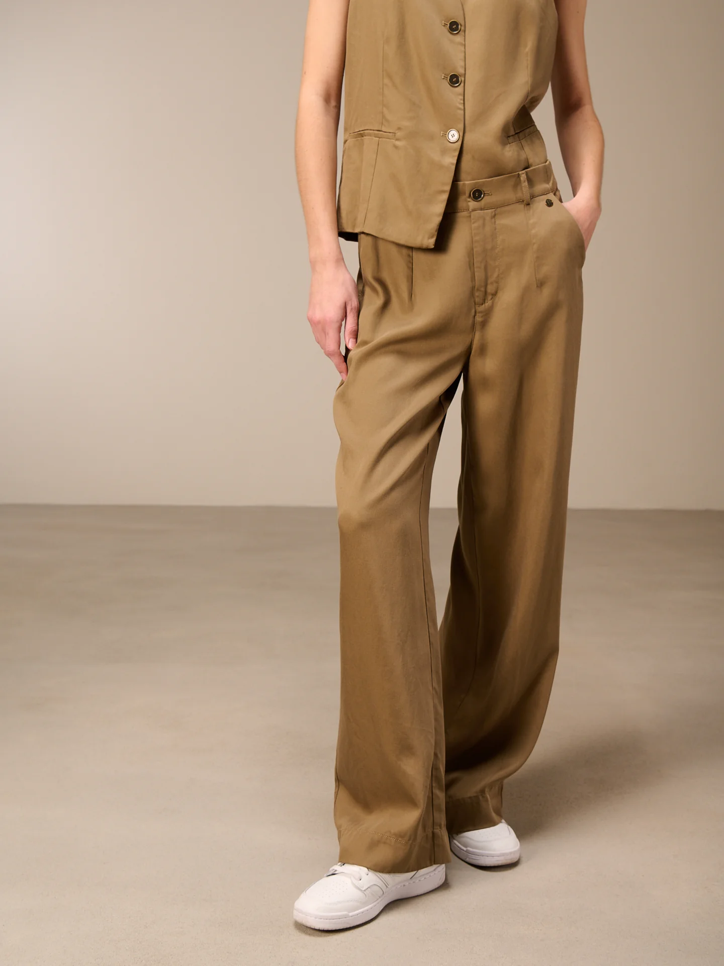 Hose Wide - Image 8