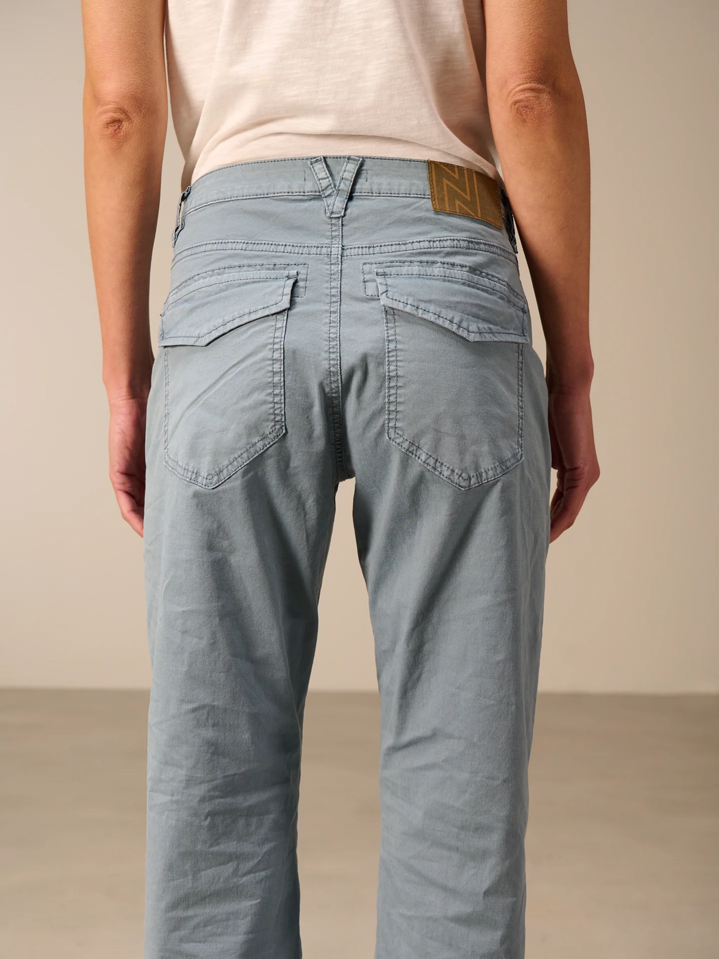Hose Worker - Image 11